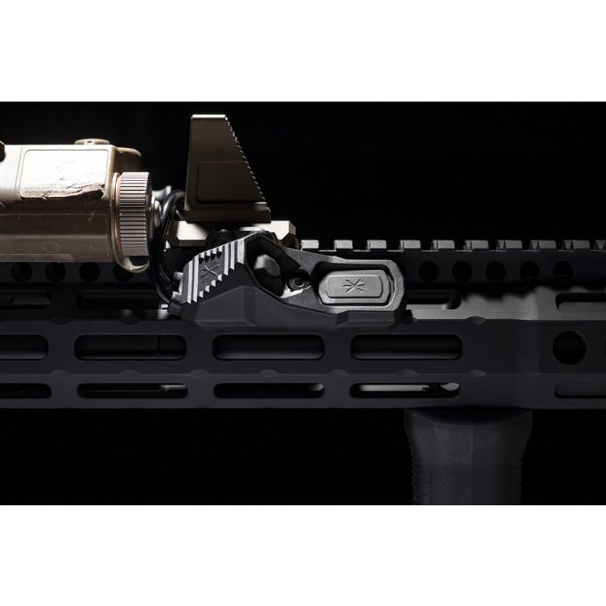 axon_blk_mlok_01_lo.webp