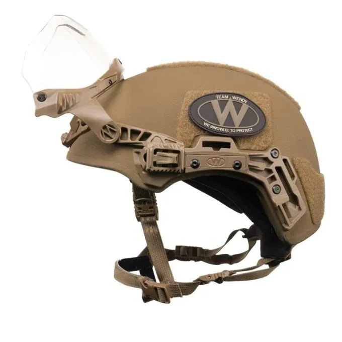 coyote-sl-visor-stowed-left.webp