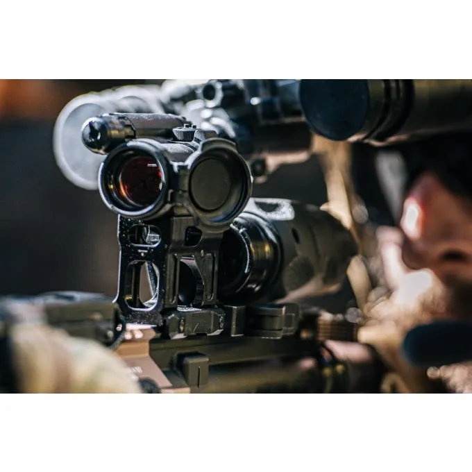 fast_micro_mount_action1.webp